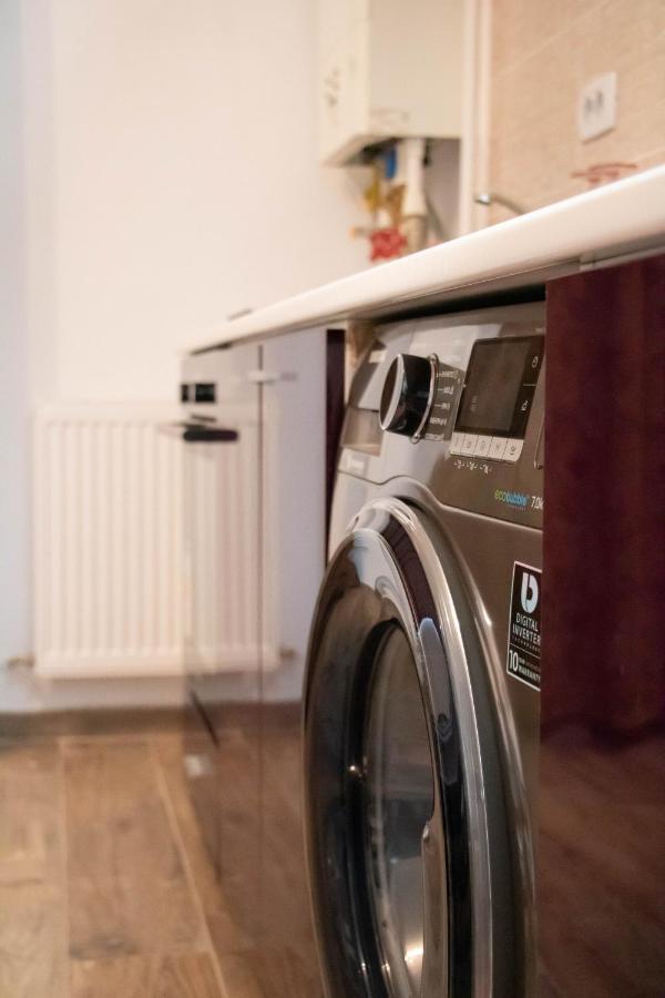 Apartament Capitala Militari Roşu Buitenkant foto