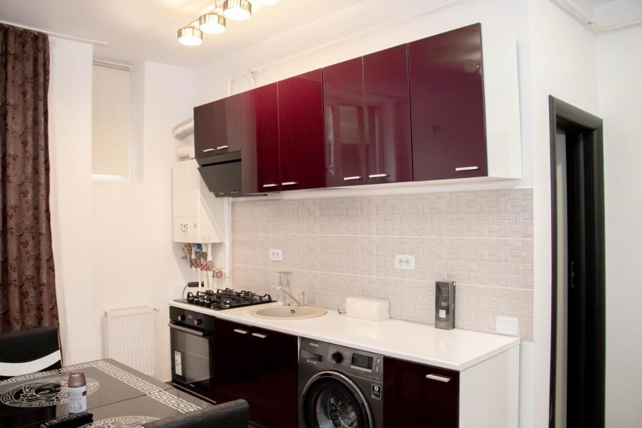 Apartament Capitala Militari Roşu Buitenkant foto